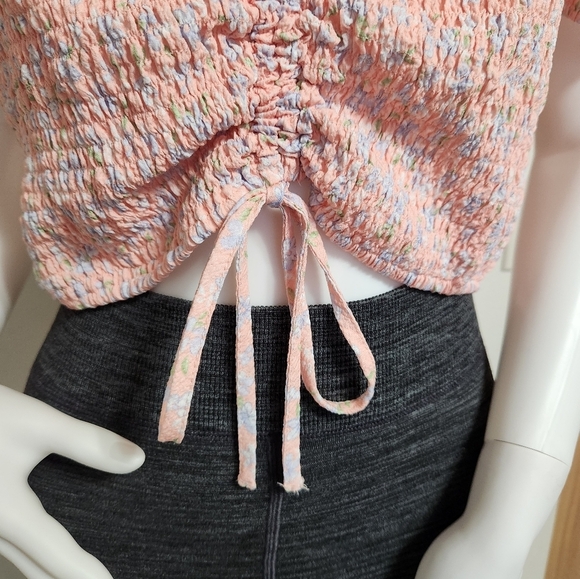 Elodie peach rouched smocked floral print crop top size large - Picture 6 of 12